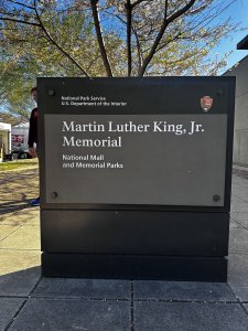 마틴 루터 킹 주니어 기념관 Martin Luther King, Jr. Memorial (마틴 루터 킹, Jr. 메모리얼) 1964 Independence Ave SW, Washington, DC 20003