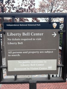 Liberty Bell Center 자유의 종 Liberty Bell (자유의 종) 526 Market St, Philadelphia, PA 19106 (215) 965-2305 필라델피아 자유의 종