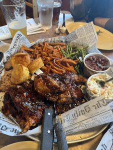 Smokin’ Dave’s BBQ & Brew